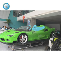 Voiture de sport amphibie commerciale avec moteur de 90 à 115 CV, vitesse de 60 km/h, capacité de charge de 375 kg pour parc d'attractions aquatique flottant