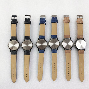 Montre quotidienne décontractée pour hommes en promotion avec bracelet en cuir PU Montre design Accepter Logo personnalisé Sublimation - Product Image 6