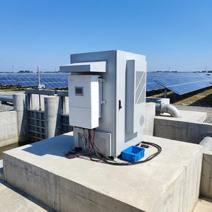 Armoire extérieure modulaire et évolutible pour batterie au lithium, ports réservés pour l'énergie solaire ou ultérieurs - Product Image 5