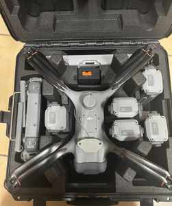 Matrice 4D/4TD Original, 54 Minutos de Tiempo de Vuelo Directo, 47 Minutos de Tiempo de Vuelo Estacionario, Clasificación de Protección IP55, RC Plus 2 Enterprise Ofrece Función de Relé - Product Image 1