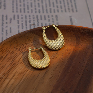 Geometric Cuff Earrings Titanium Steel U-Shaped Ear Cuffs For Women Casual Style Gold And Silver Tone - Product Image 3