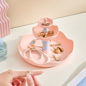 Support OEM pour rangement de fontaines à bonbons, présentoir de bonbons et de bijoux pour salon, organisation de produits de maquillage et de soins de la peau pour chambre à coucher - Product Image 1