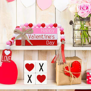 สแต็กหนังสือไม้วาเลนไทน์แปลกใหม่ป้าย <span class=keywords><strong>XOXO</strong></span> และลูกปัดพวงมาลัยตกแต่งโต๊ะวาเลนไทน์ - Product Image 5