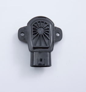 Capteur de position du papillon des gaz 1342065D00 91175256 1342065D01 TH296 TPS159 pour Chevrolet Suzuki - Product Image 4