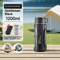 Tumbler botol air portabel 316 Stainless Steel, botol air kapasitas besar dengan pegangan isolasi termal untuk perjalanan luar ruangan