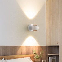 Lampe murale minimaliste rotative pour entrée, escalier, couloir, hôtel