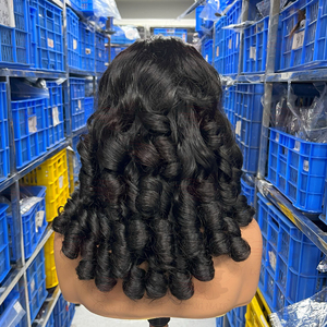 Perruque de <span class=keywords><strong>cheveux</strong></span> naturels vietnamiens 13x4 HD Lace Bouncy Curl, double épaisseur, sans colle, densité 250%, longue, style Fumi bouclé - Product Image 3