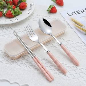 Vente chaude Camping Pique-Nique Randonnée Voyage Portable En Acier Inoxydable Réutilisable Couverts Ensemble Couverts Avec Étui - Product Image 6