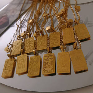 Moda impermeable 18K chapado en oro Real 316L Acero inoxidable Tarot tarjeta horóscopo signo 12 Zodiaco collar joyería para mujeres - Product Image 3