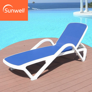 Chaise longue de piscine en <span class=keywords><strong>plastique</strong></span> durable et économique, couleur blanche, portable, pour hôtel et villa, utilisation en extérieur - Product Image 2