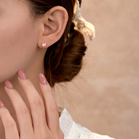 Boucles d'oreilles créoles Glowluxe Cœur Huggie Rose avec accent décoratif en argent sterling 925 doré, bijoux romantiques et modernes