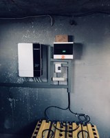 110V 220V Lithium-Ionen-Batterie netz unabhängig Tragbarer Solargenerator 1000W 1500W 2000W 3000W Tragbares Kraftwerk Solar panel PWM