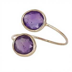 Anillo Minimalista con Amatista en Engaste de Oro de 18K, Unisex, Moderno, para Uso Diario - Product Image 1