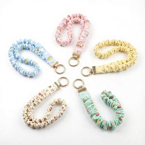 Wholesale Large Intestine Chains Customized Scrunchie <b>Lanyard</b> Long Neck <b>Lanyards</b> Handcrafted <b>Key</b> Holders - Product Image 3