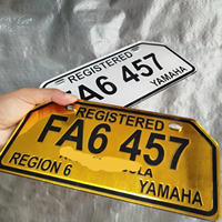 Protecteur de plaque d'immatriculation en acrylique personnalisé, épaisseur 3 mm, moulage par rotation, découpe au laser, durable, léger, résistant aux rayures, incassable