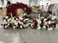 RK332 Nouvelle Boule de fleurs élégante bordeaux, blanche et verte, en soie artificielle, pour centres de table de mariage et décoration d'événements