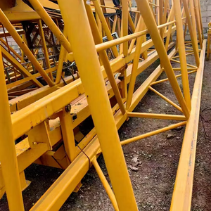 Grúa Torre Usada Zoomlion WA6013-6 |   Modelo 2022 |   Capacidad de 6 Toneladas |   Elevación independiente de 40 m |   Caja de Cambios para Motor |   Alta Eficiencia | - Product Image 2