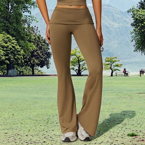 Conjunto de Yoga de 4 Piezas para Mujer, Ajuste Delgado, Transpirable, de Secado Rápido, Poliéster/Nailon, Top sin Mangas, Leggings de Cintura Alta, Pantalones Cortos de Ciclismo Largos - Product Image 3