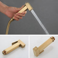 Ensemble de pulvérisateur mural pour bidet de salle de bain moderne en acier inoxydable doré brossé, écologique et facile à installer