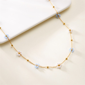 <span class=keywords><strong>Collana</strong></span> Girocollo Delicata con Fiore <span class=keywords><strong>di</strong></span> Perle, Placcata in Oro 18K, Materiale in Lega Impermeabile, Ciondolo a Margherita per Donne - Product Image 5