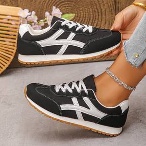 Zapatillas Deportivas Retro de Otoño en Blanco y Negro con Diseño de Cordones para un Uso Diario Transpirable - Product Image 5