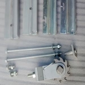 Traliccio aperto a forma di V con foro a forma di V in metallo perforato a forma di V per sistema di telaio di supporto a vite - Product Image 5