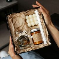 Coffret Cadeau de Bougies d'Aromathérapie en Gros avec Souvenir, Ensemble Cadeau de Décoration Parfumée Haut de Gamme Créatif et Original pour Anniversaire sur le Thème de la Coupe Spatiale