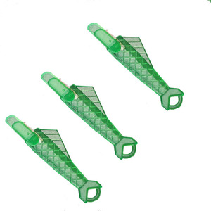Enfile-aiguille en plastique pour machine à coudre, design simple et portable avec pointe fine pour un enfilage facile - Product Image 3