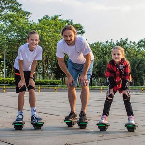 Alta calidad GYROOR S300 Hovershoes Smart Hover Shoes y Self Balancing Scooter Hovershoes - Product Image 1