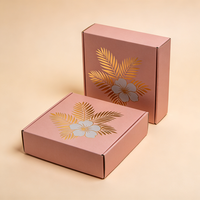 Boîte cadeau florale haut de gamme avec estampage à chaud, motif feuille d'or à l'intérieur, boîte en carton ondulé