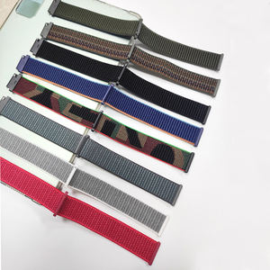 Correa de nailon de lujo transpirable para Samsung Galaxy <span class=keywords><strong>Watch</strong></span> 7/FE/6/5/4/<span class=keywords><strong>3</strong></span> Classic <span class=keywords><strong>Active</strong></span> 2/Gear S3/S2 y <span class=keywords><strong>Huawei</strong></span> <span class=keywords><strong>Watch</strong></span> <span class=keywords><strong>GT</strong></span> - Product Image 3