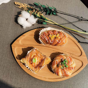 Plateau en bambou en forme <span class=keywords><strong>de</strong></span> <span class=keywords><strong>feuille</strong></span> multifonctionnel nouvellement conçu, ensemble <span class=keywords><strong>de</strong></span> plateaux <span class=keywords><strong>de</strong></span> service, plateau à steak, plateau à fruits pour les fêtes à thème - Product Image 4