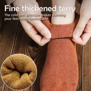 Womens Vớ Len Dày Ấm Nhiệt Vớ Cho Mùa Đông Lạnh Một Kích Thước Phù Hợp Với Các Màu Sắc Tươi Sáng Và Đáng Yêu Nhất - Product Image 3