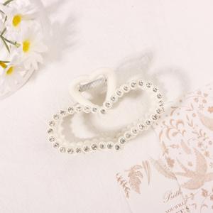 กิ๊บติดผมรูปหัวใจประดับเพชรแบบญี่ปุ่นและเกาหลี ขนาด 9.5 ซม. กิ๊บหนีบผมแฟชั่นสีลูกกวาดแบบโปร่งสำหรับผู้หญิง - Product Image 5