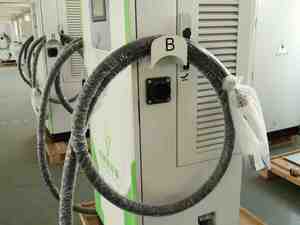 Estación de Carga para Vehículos Eléctricos 7kW/22kW/120kW Ganzhong GZ-DC-120L-2 120-320kW Tipo 1, Estación de Carga Rápida DC 380V 250A de Una Pistola, Cargador Rápido DC OCPP para Vehículos Eléctricos - Product Image 2