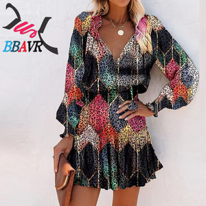 New <b>Style</b> Floral Print Summer Floral Long-Sleeved Dress Women Elegant V-Neck Sleeve Knee-Length Dress Ladies A-Line Dresses - Product Image 4