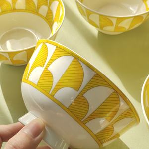 Customized Wholesale European Luxury Porcelain <b>Dinner</b> <b>Set</b> with Bone China Bowls and Spoons - Product Image 4