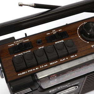 Enregistreur cassette rétro personnalisé, radio AM FM SW, lecteur USB TF rechargeable, boombox pour le camping, cadeau - Product Image 1