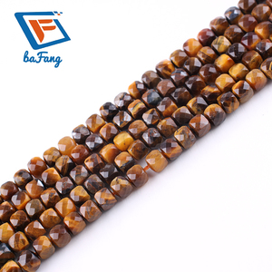 Perles de <span class=keywords><strong>pierre</strong></span> d'oeil de tigre <span class=keywords><strong>semi</strong></span>-précieuses naturelles bon marché 4*4mm perles cube oeil de tigre à facettes carrées pour la fabrication de bijoux - Product Image 3
