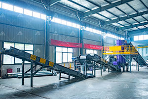 Trituradora Vertical de Alambre de Acero para Neumáticos Pirolíticos y Chatarra de Hierro - Product Image 3