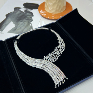 Collier en or 18K avec découpe carrée en forme d'olive, haut tempérament, rituel élevé, chaîne de collier en diamant personnalisée - Product Image 4