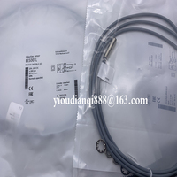 Sensor Saklar Kedekatan Baru Tersedia LR18XCN20DNOY-E2 LR18XCN20DPOY-E2 Penjual Berkualitas Tinggi Garansi Satu Tahun