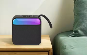 Haut-parleurs sans fil TWS puissants pour fêtes, <span class=keywords><strong>mini</strong></span> portables, avec lumière RGB, contrôle par application, compatibles USB et AUX (V5.3) - Product Image 4