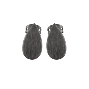 Boucles d'oreilles en forme de poire en plaqué or géométrique faites à la main avec cadeau de mariage pour femmes - Product Image 2