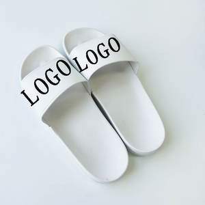 Fabrik modische Sommer rutsch feste Rutschen weiche Schuhe Frauen Strands andalen Unisex Style Schuhe Teenager weiß PVC billige Hausschuhe - Product Image 4