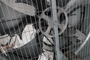 L'Attrezzatura di Ventilazione per Pollai e Allevamenti Avicoli Utilizza Ventole di Scarico Coniche con Pale in Acciaio Inossidabile - Product Image 4