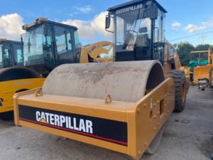 Apisonadora Caterpillar CS683E de <span class=keywords><strong>Segunda</strong></span> <span class=keywords><strong>Mano</strong></span>, Alta Calidad, Bajo Precio, <span class=keywords><strong>Rodillo</strong></span> CAT683E, Venta Directa - Product Image 1