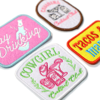 Conception personnalisée Cowgirl camionneur chapeau patchs broderie Badge fer sur/auto-adhésif/coudre chapeau patchs