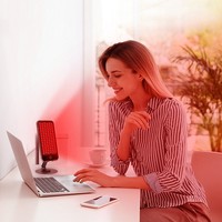 Appareil de luminothérapie LED rouge portable BioMol avec boîtier en aluminium pour les soins de la peau, les voyages, la maison et le bien-être personnel