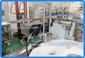 Automatische Vulling En Afdichting Vacuüm Bloedzuur Plastic Testreagensbuis Vulmachine - Product Image 3